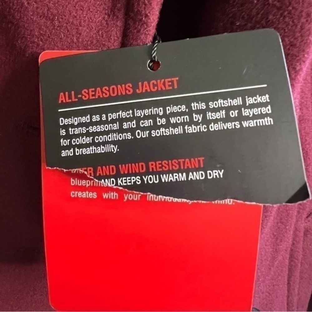 Simply Styled all weather coat, Size Small. - Picture 9 of 9